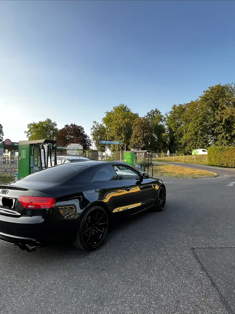 Audi A5 Coupé 2,0 T FSI quattro S-tronic - 2