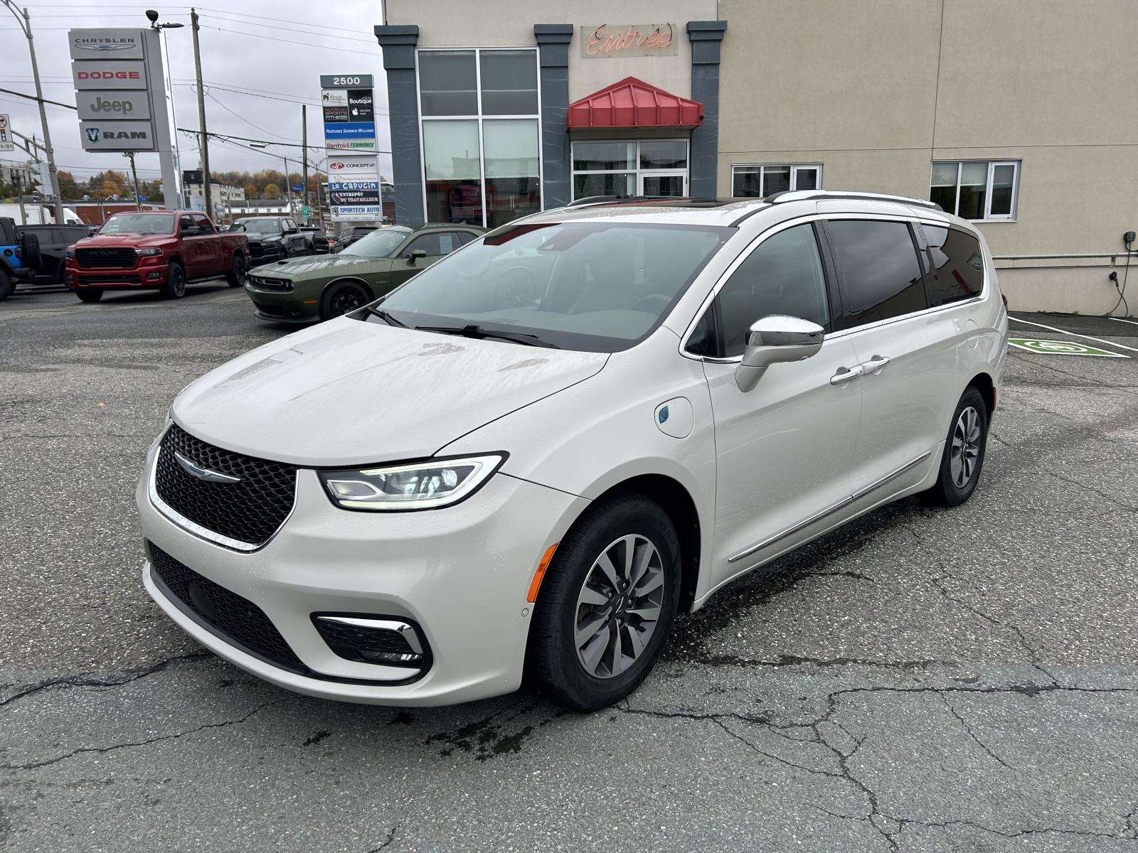 2021 Chrysler Pacifica Hybrid