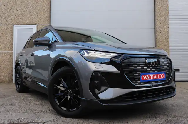 Audi Q4 e-tron 45 S-line Shadow+/Pano/Matrix/HeatPump/Cam/Towbar