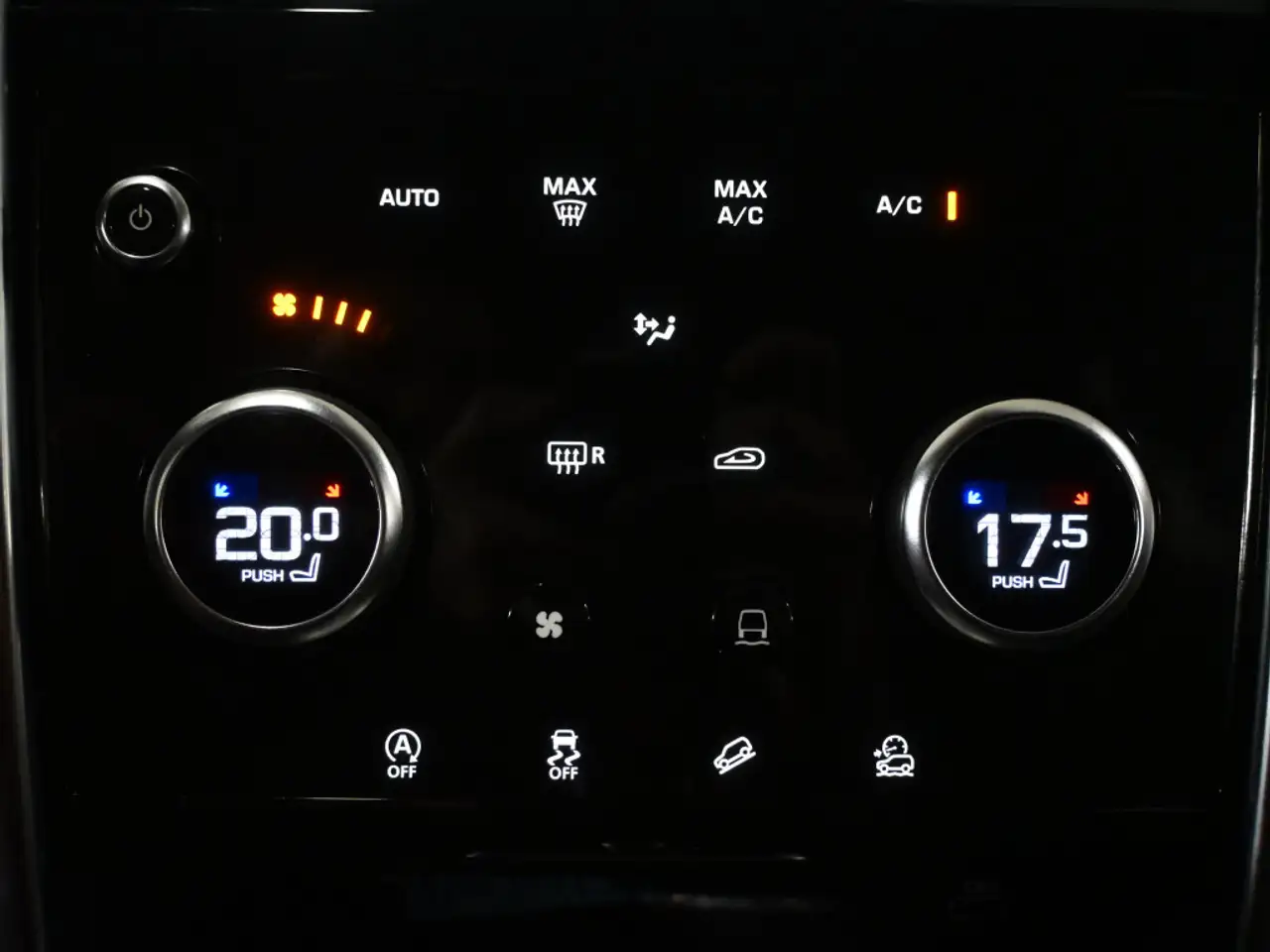 Land Rover Discovery Sport снимка Land Rover Discovery Sport