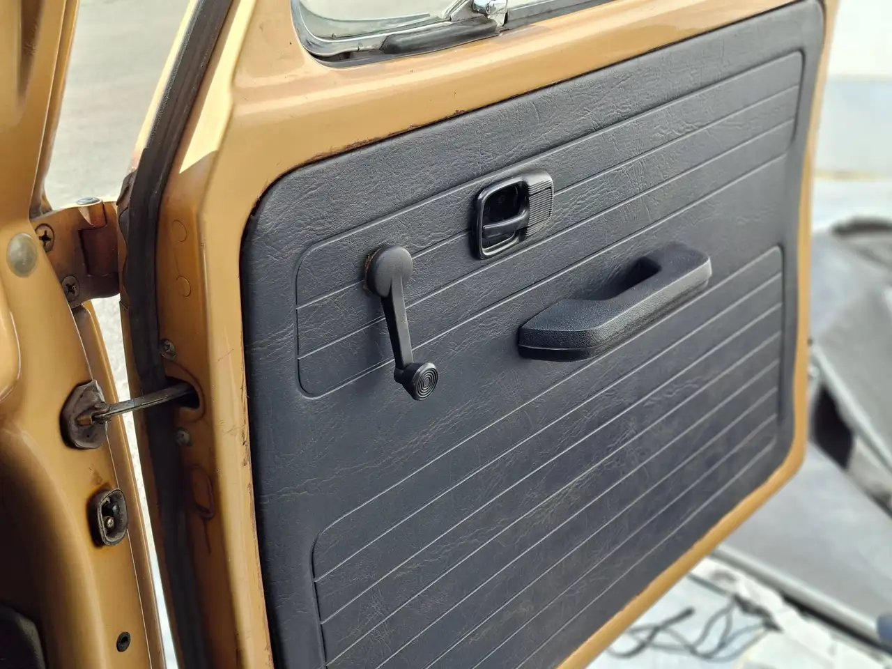 Volkswagen Coccinelle 1300 / 1973, foto 11