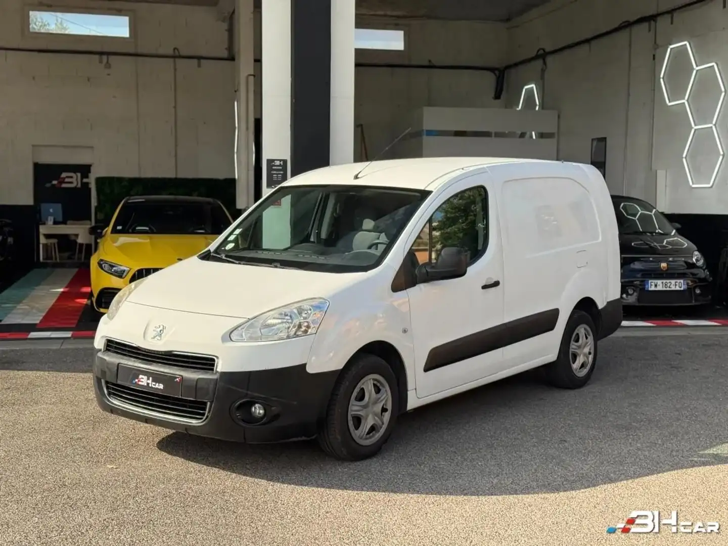 Peugeot Partner Vu CABINE APPROFONDIE 1.6 HDI 90 L2 CLIMATISATION Blanc - 1