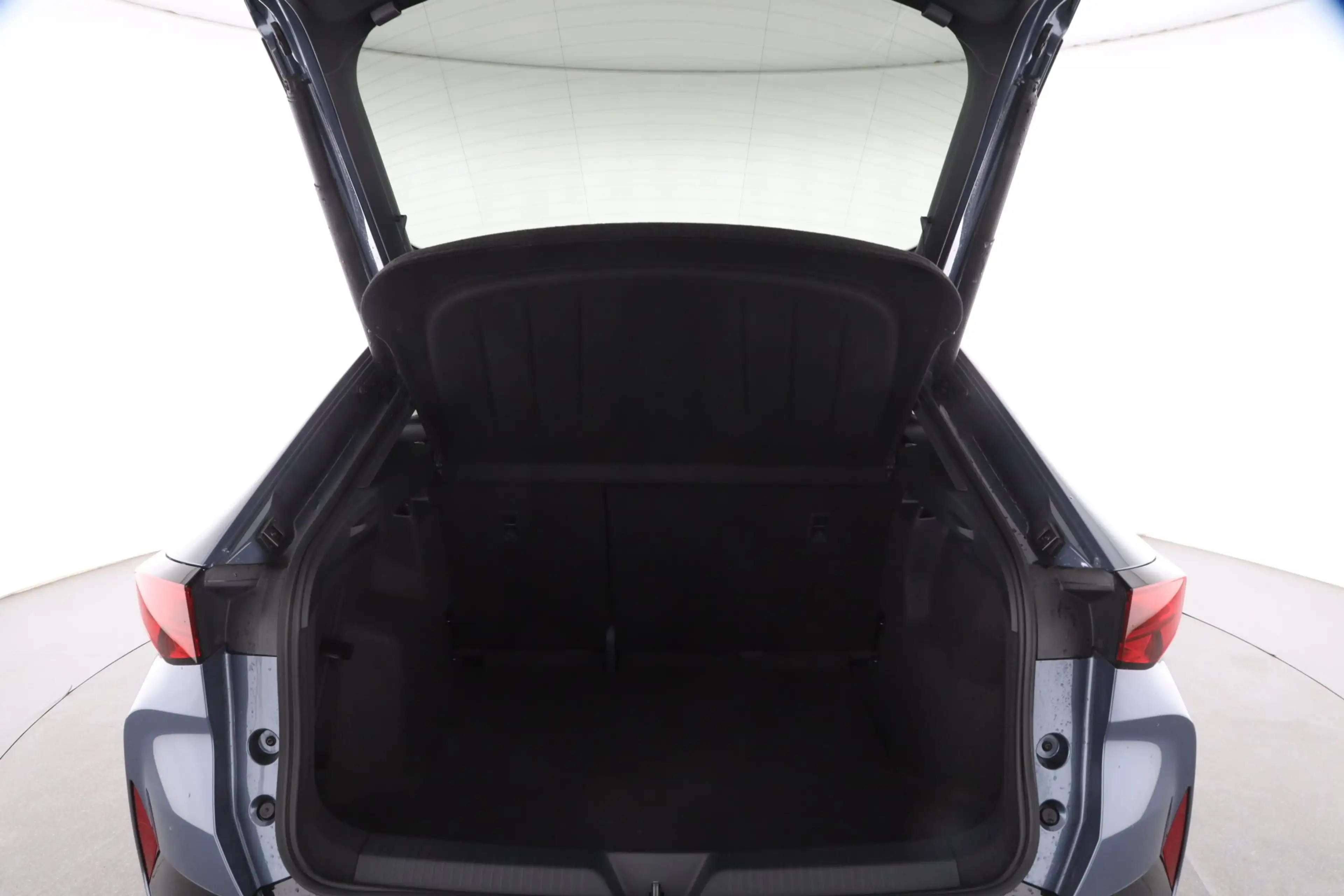 CUPRA Tavascan 210 kW 77 kWh Endurance — photo 10