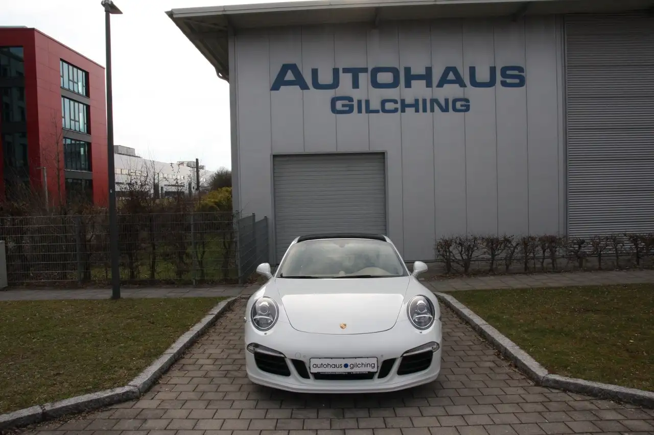 Porsche 991
