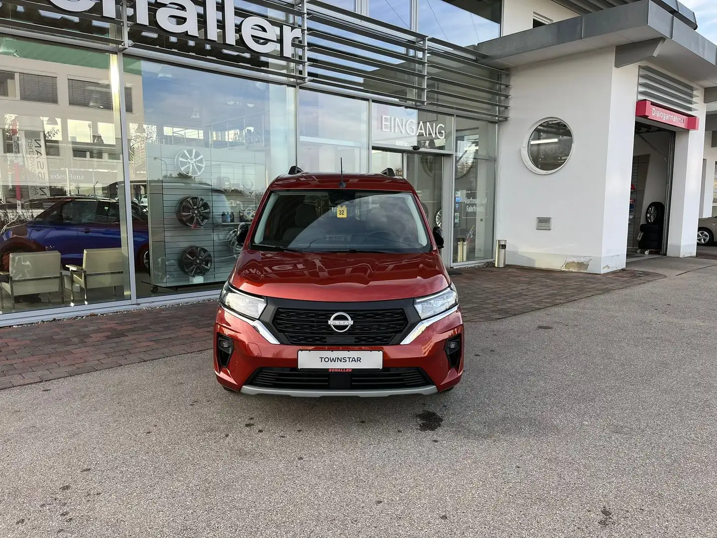 Nissan Townstar Kombi DIG-T 130PS 6MT Tekna Orange - 2