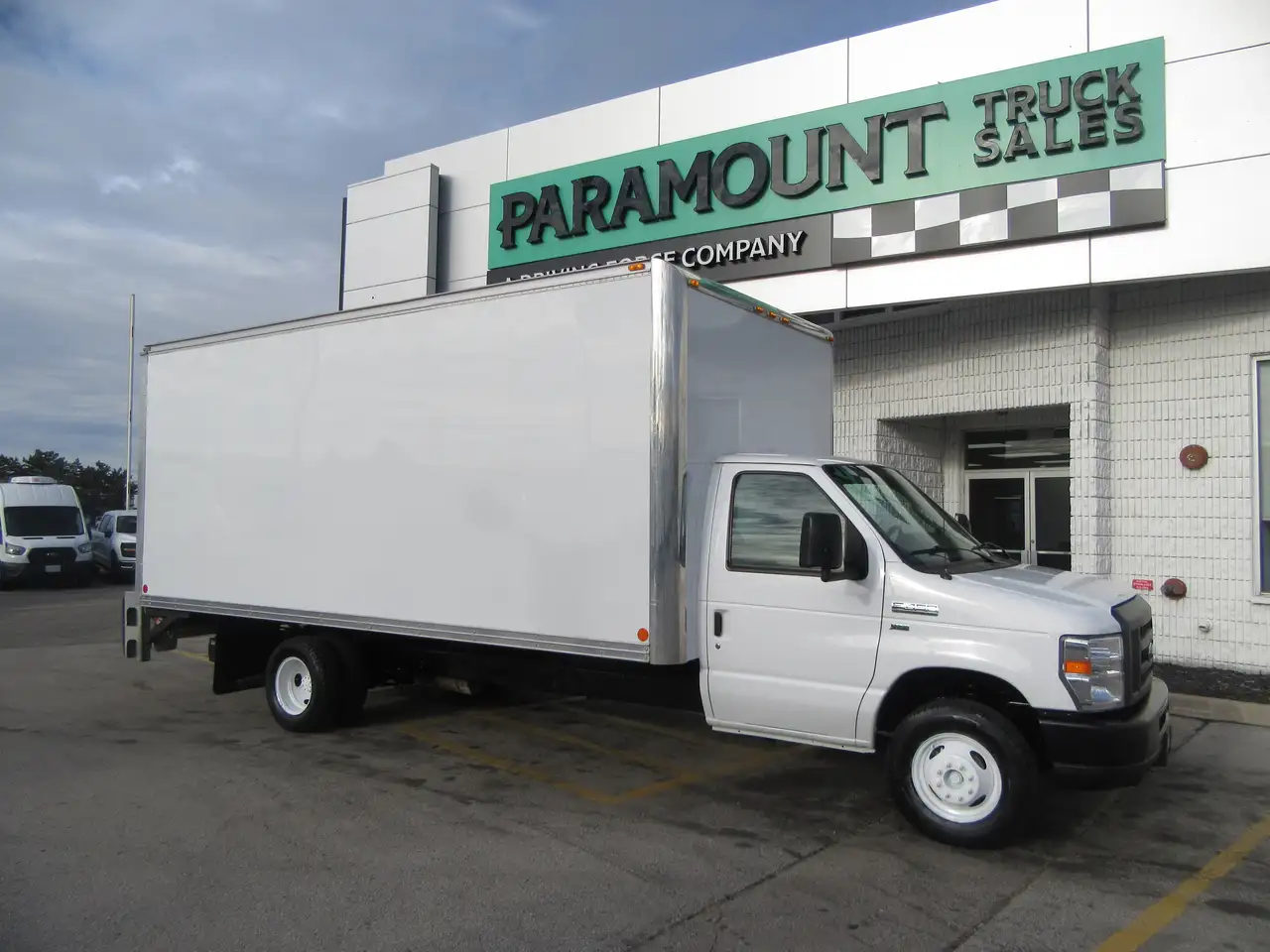 2019 Ford E-450 Super Duty DRW