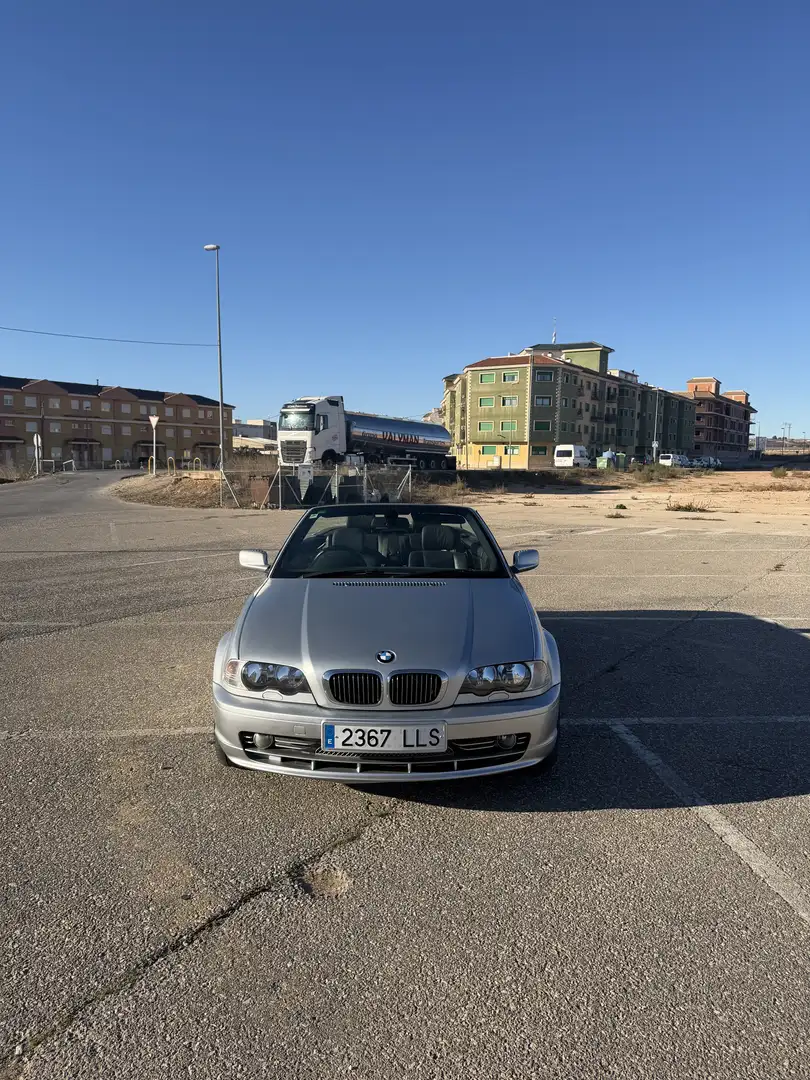 BMW 330 Ci Aut. Cabrio - 2