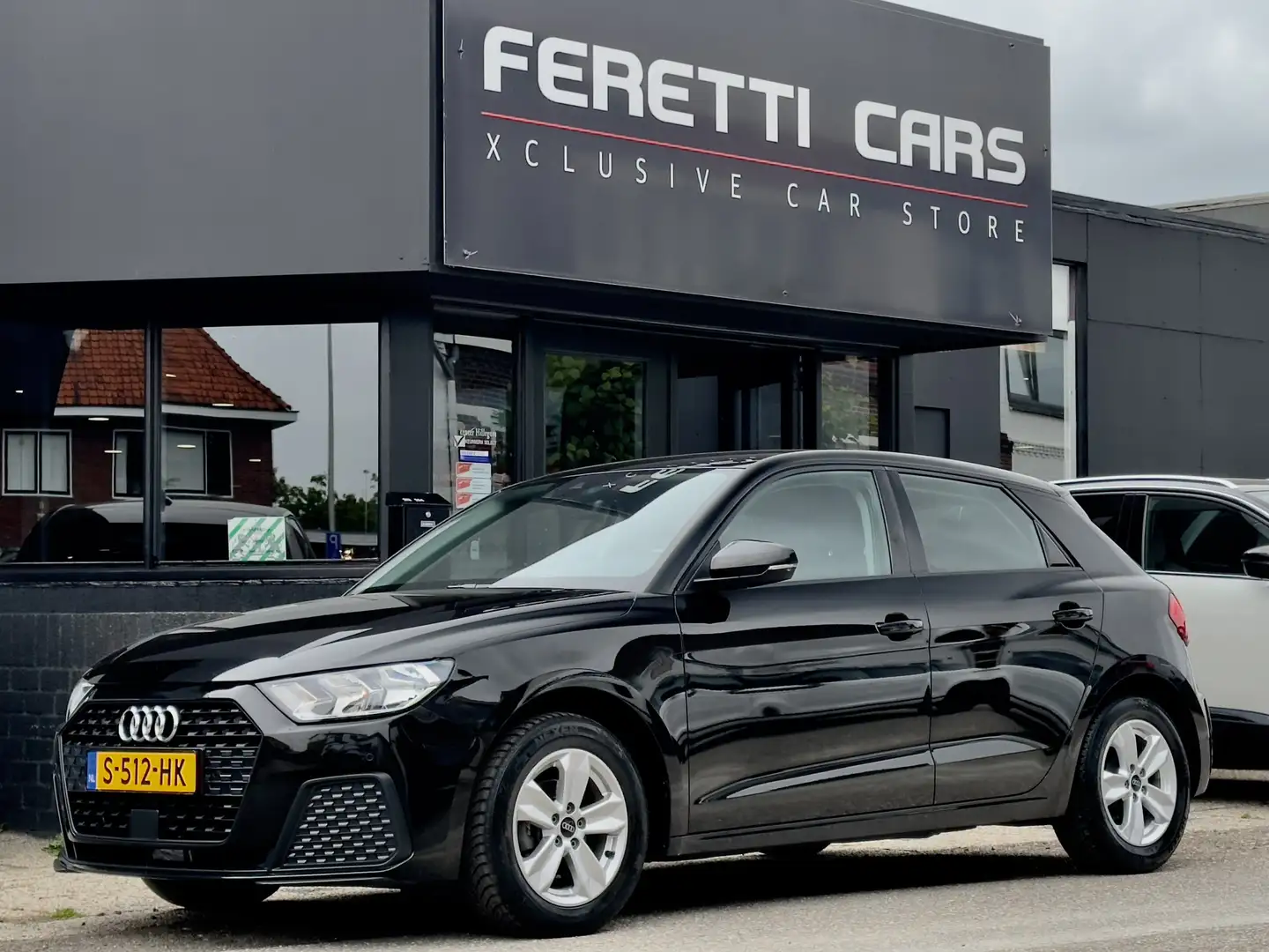 Audi A1 Sportback 25 TFSI PRO-LINE NAVI AIRCO PARK-ASSIST Zwart - 1