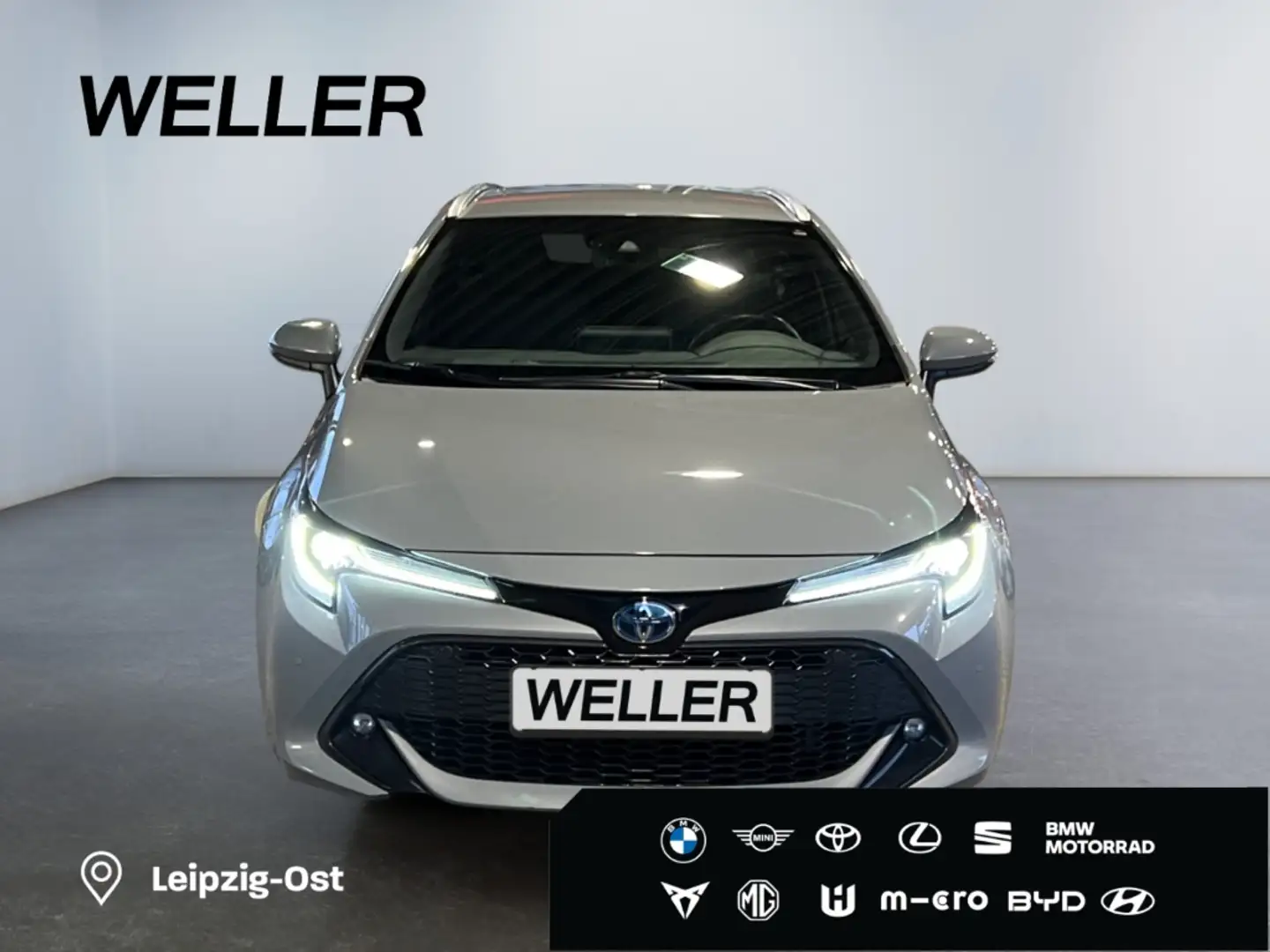 Toyota Corolla 2.0 Hybrid TS Team D *Technik Paket*CAM* Gris - 2
