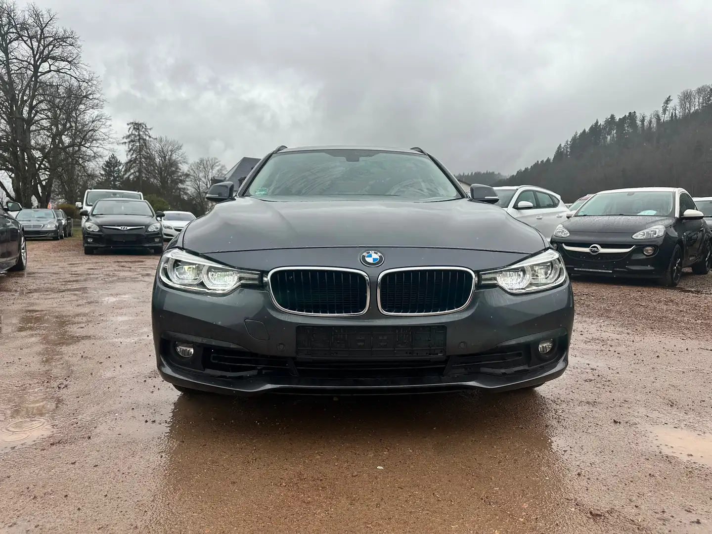 BMW 318 318 i*HU NEU*Bluetooth*Navi*Klima* Сірий - 2