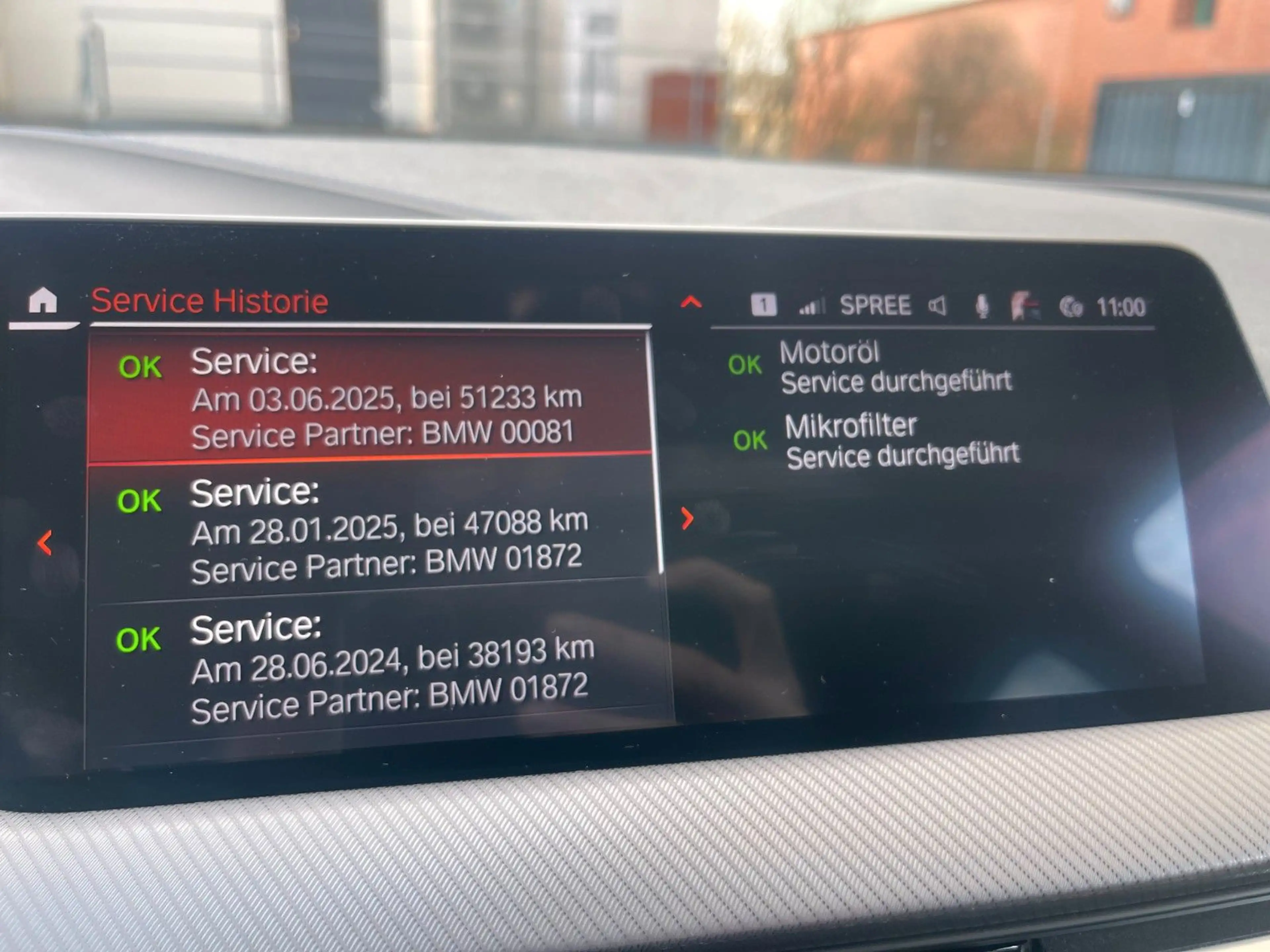 BMW 135 Baureihe 1 Lim. M135 i xDrive Shadow Line — photo 15