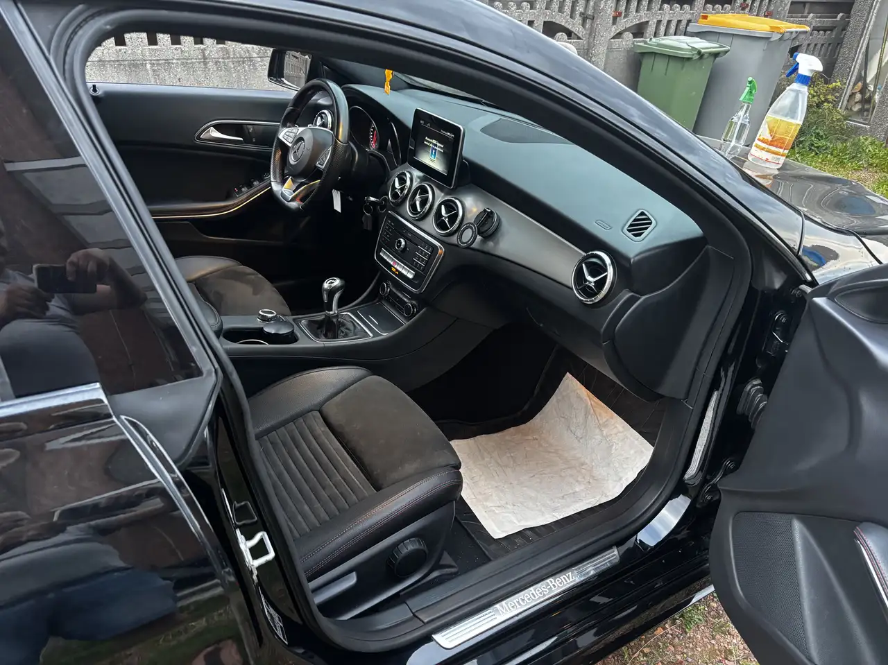 Mercedes-Benz CLA 180