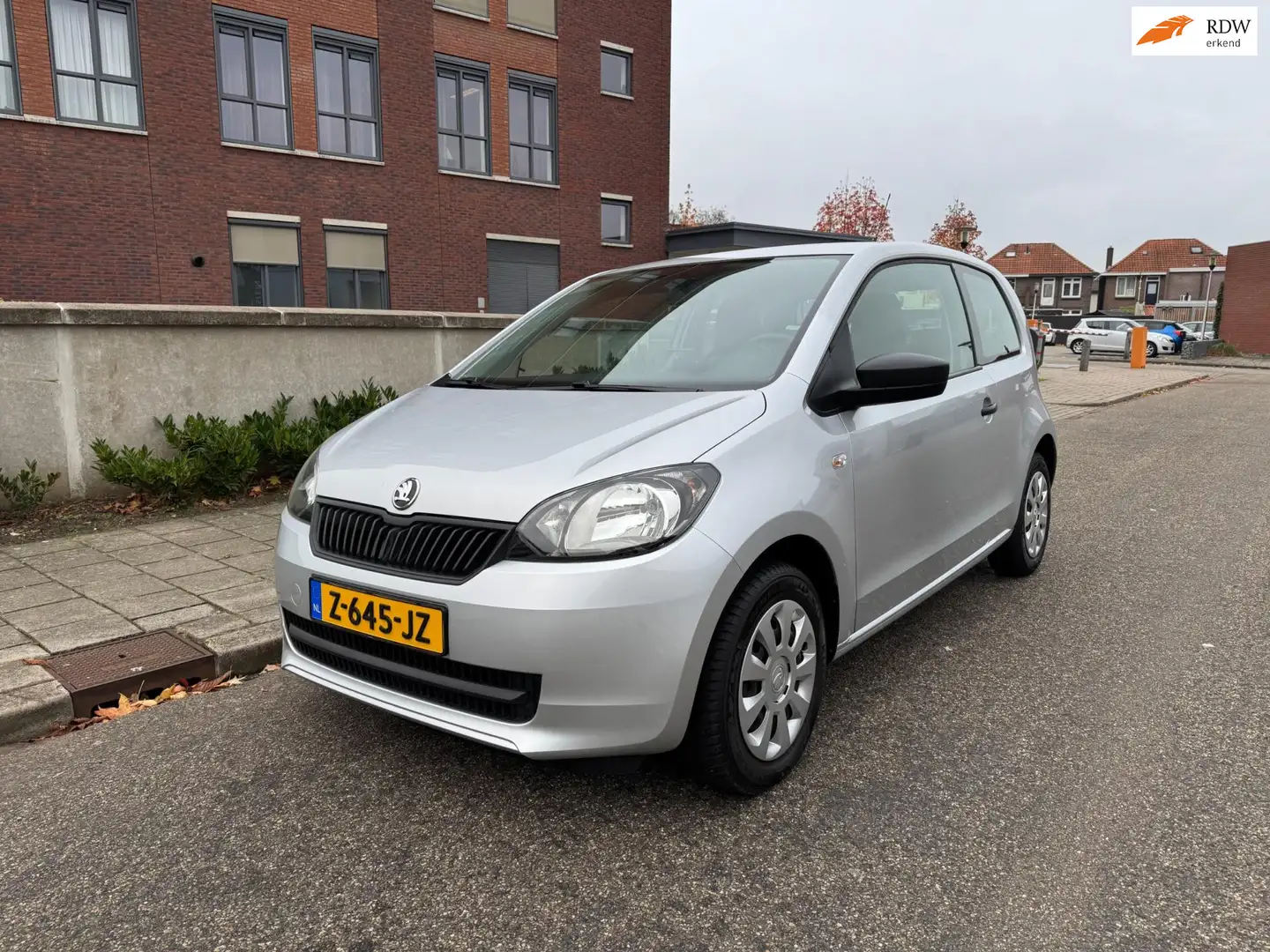 Skoda Citigo 1.0 Easy /Airco/Navi/Elek. Pakket Grijs - 1