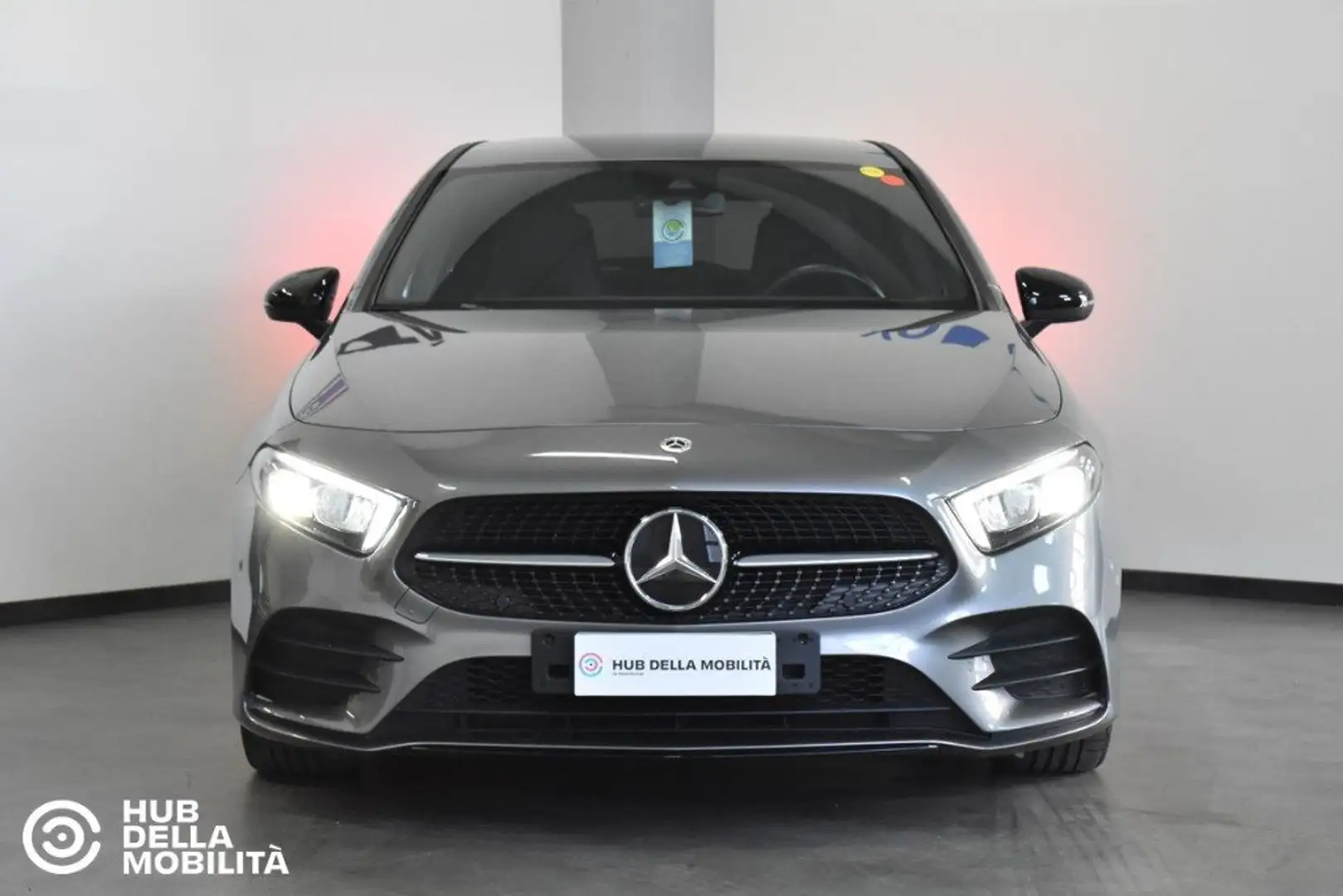 Mercedes-Benz A 180 d Automatic Premium Night Edition Grigio - 1