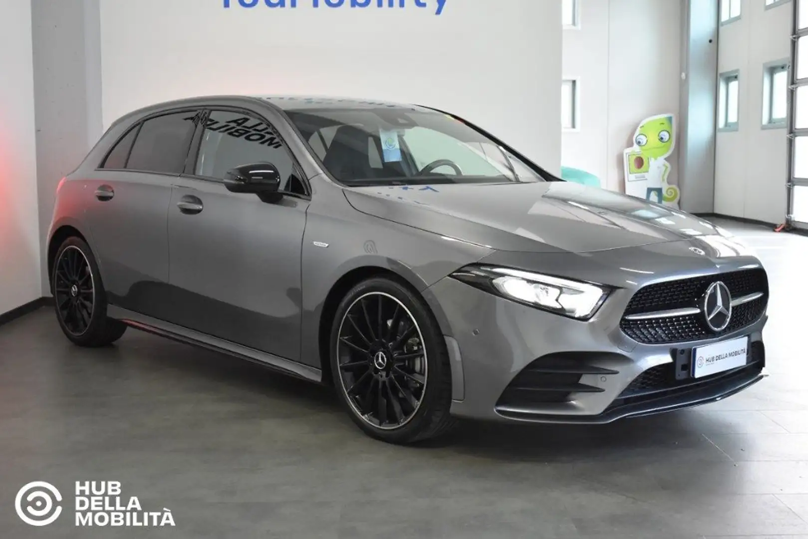 Mercedes-Benz A 180 d Automatic Premium Night Edition Grigio - 2