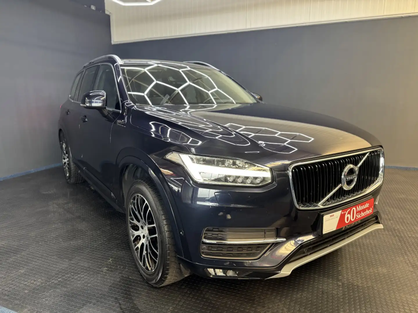 Volvo XC90 Momentum AWD*7Sitze*3J.Garantie*AHK*KAMERA* Blue - 1