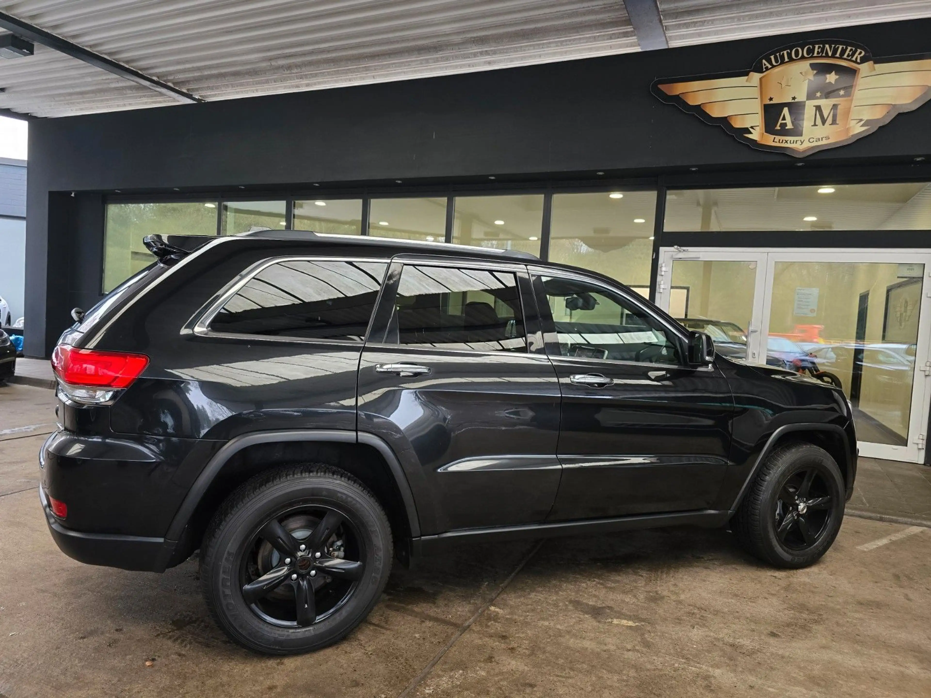 Jeep Grand Cherokee 3.0 CRD Limited KAM Sonderleder — photo 11