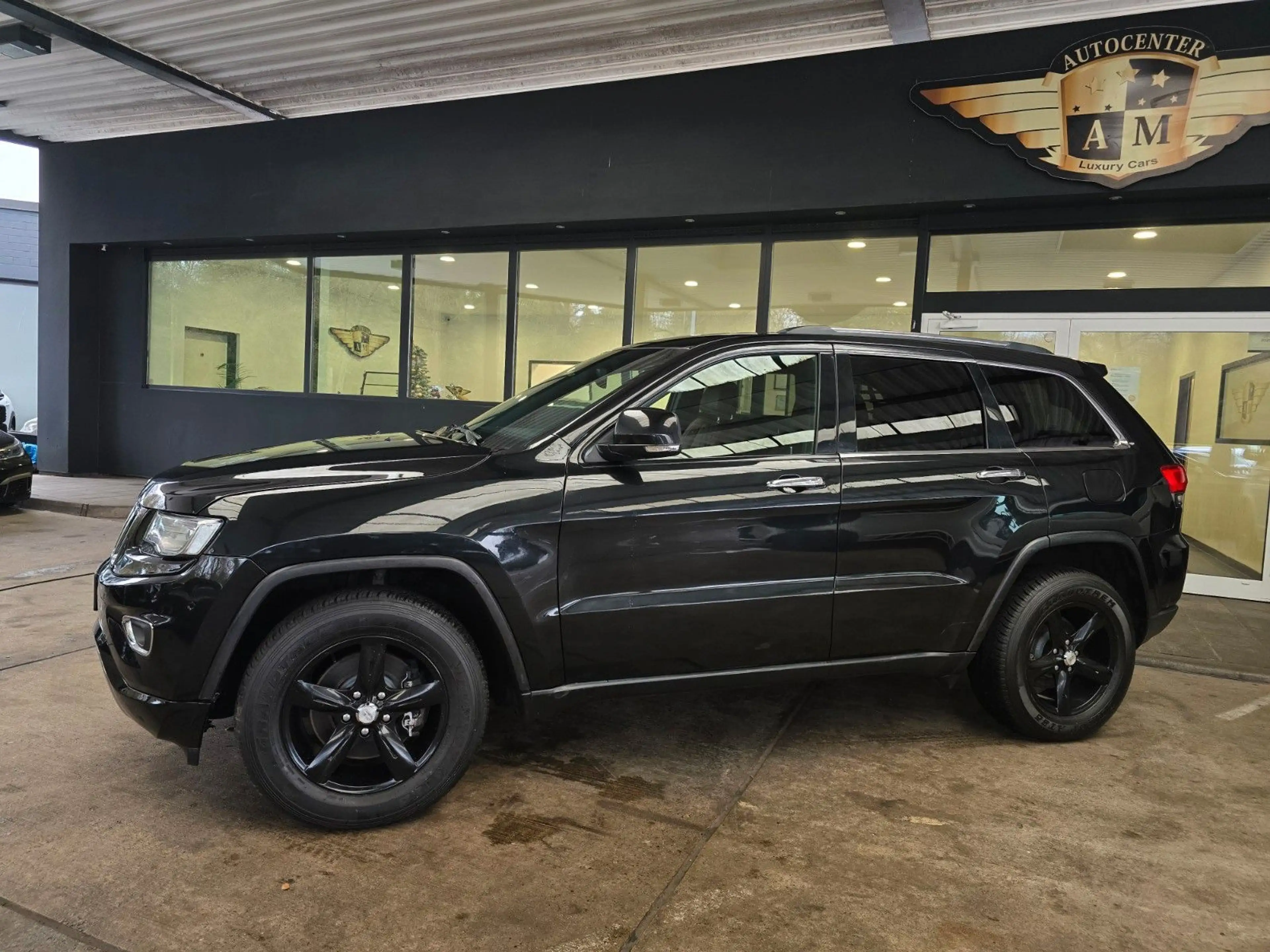 Jeep Grand Cherokee 3.0 CRD Limited KAM Sonderleder — photo 3