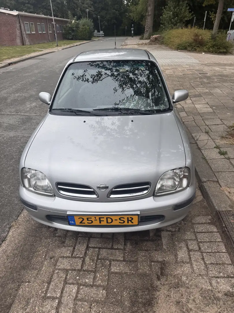 Nissan Micra 1.3 Lima zeer goede staat Gris - 1