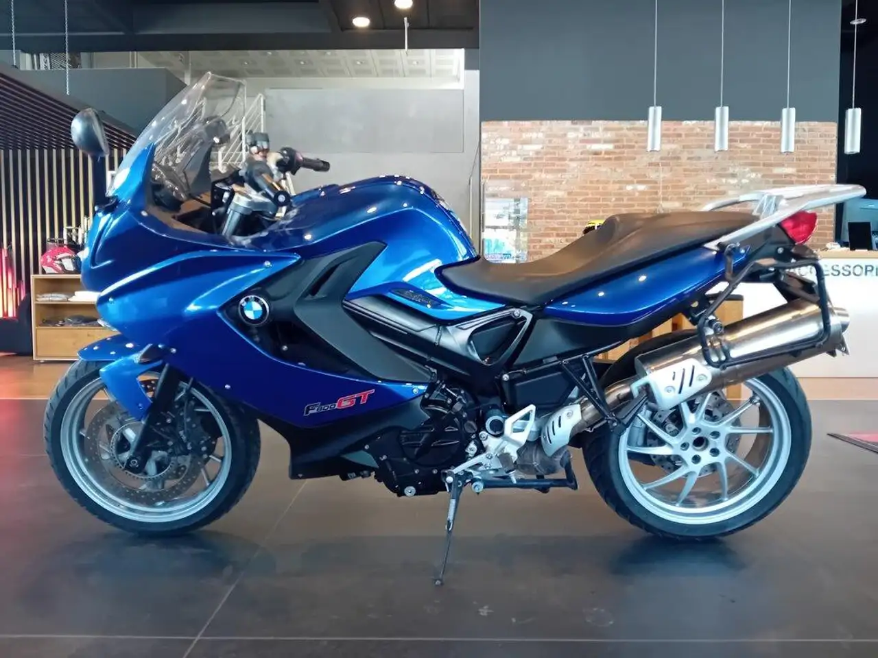 BMW F 800 GT