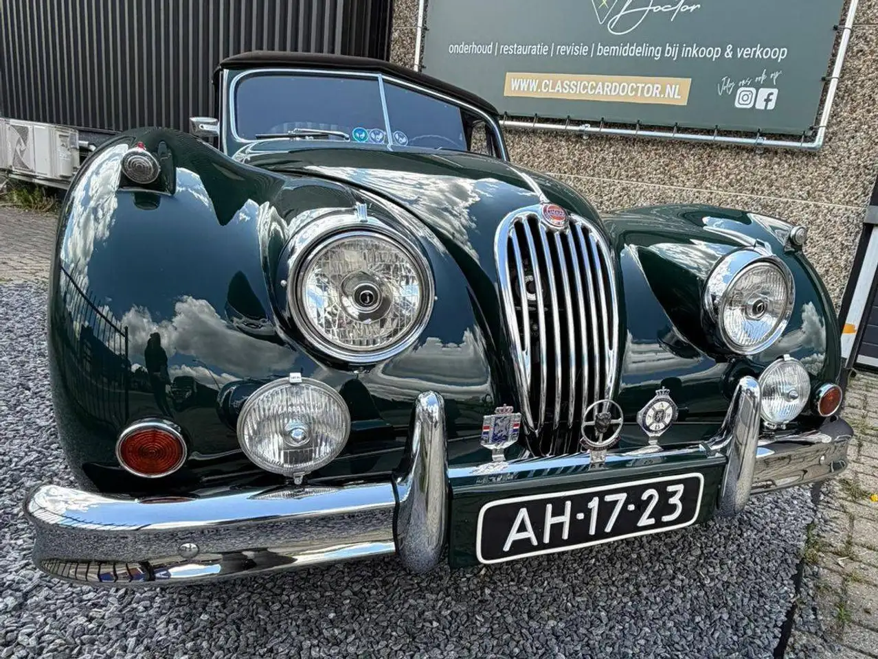 Jaguar XK 140 dhc, foto 2