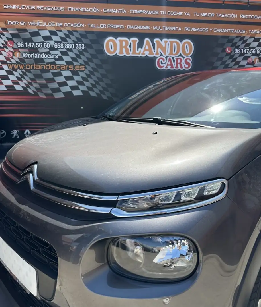 Citroen C3 1.2 PureTech S&S Shine EAT6 110 Grau - 2