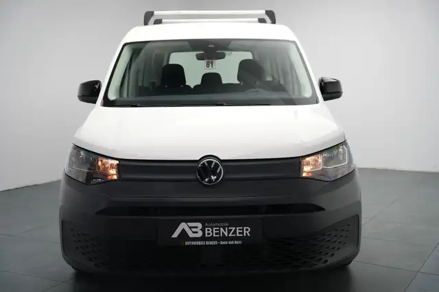 Volkswagen Caddy view 2