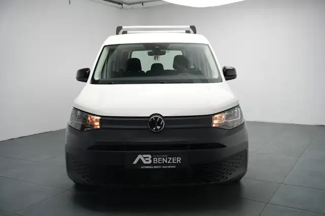 Volkswagen Caddy view 5