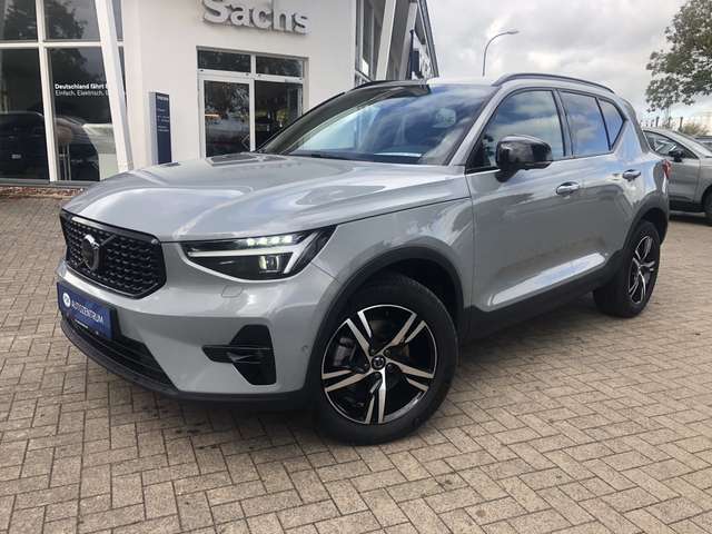 Imagine Volvo XC40 B3 Plus Dark 360° Kamera