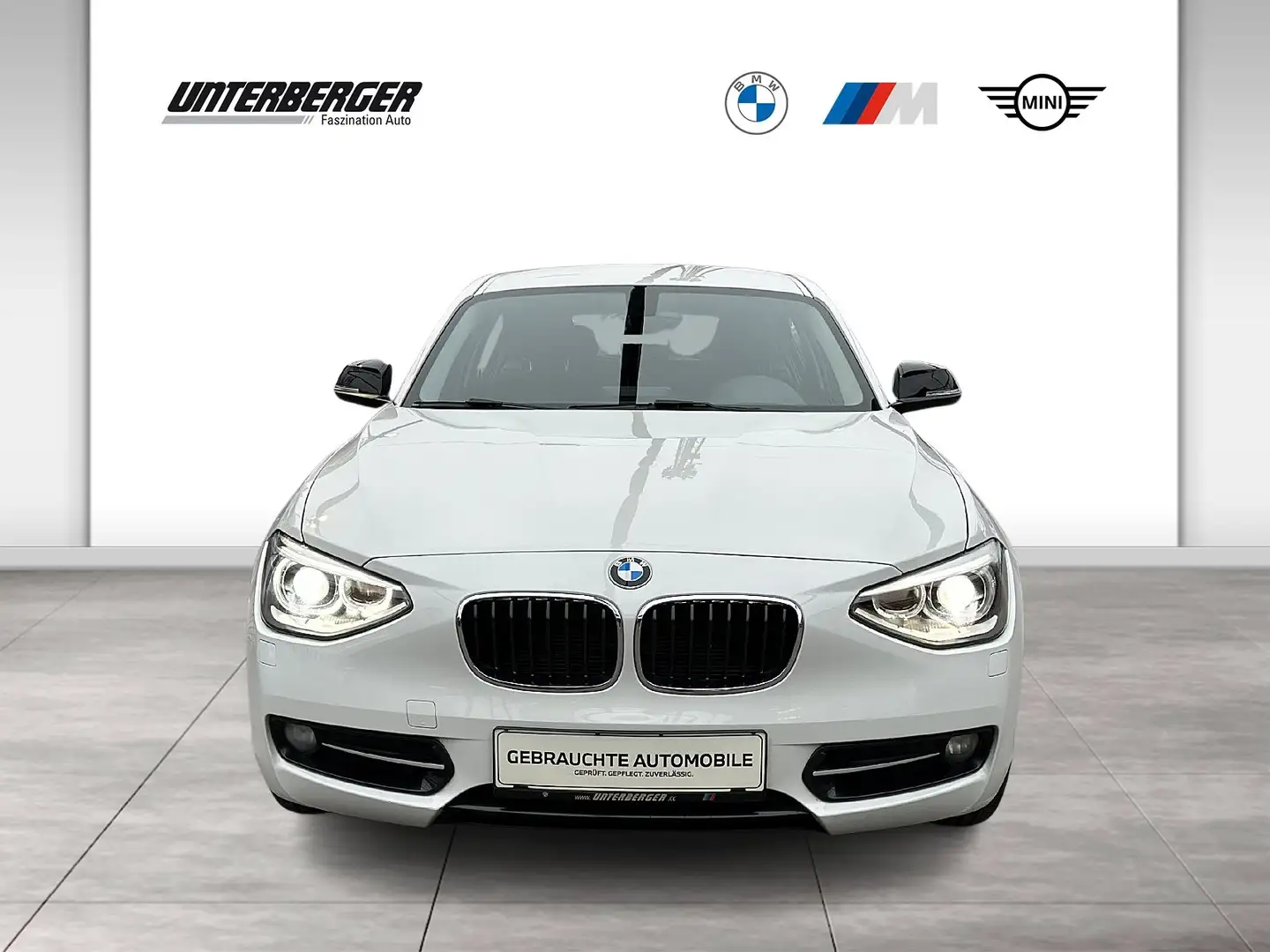 BMW 114 d Xenon // Navi Bus. // Klimaaut. // Shz PDC Weiß - 2