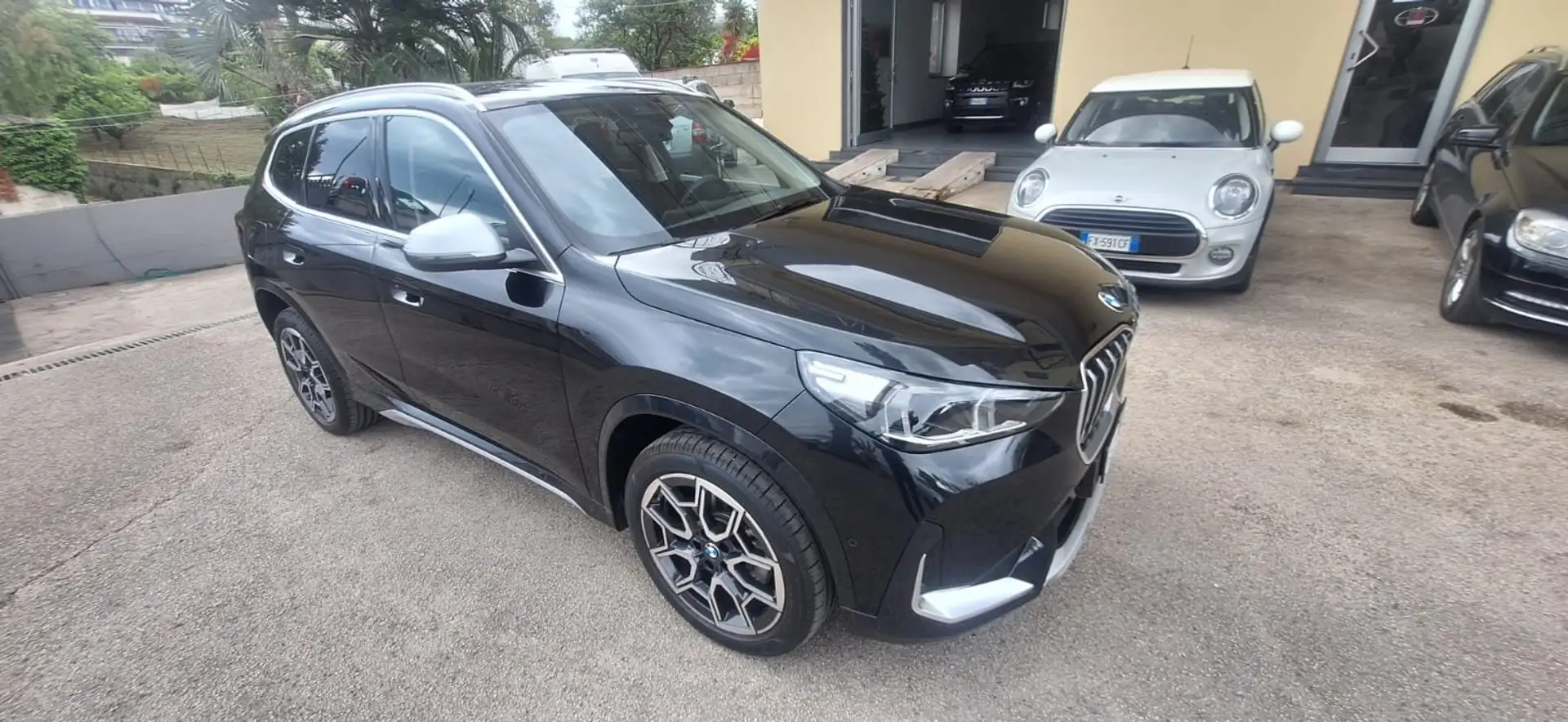 BMW X1 X1 U11 sdrive18d X-Line auto Nero - 1