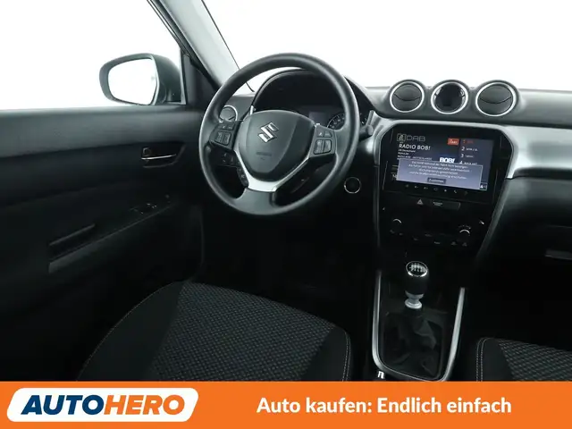 Suzuki Vitara view 13