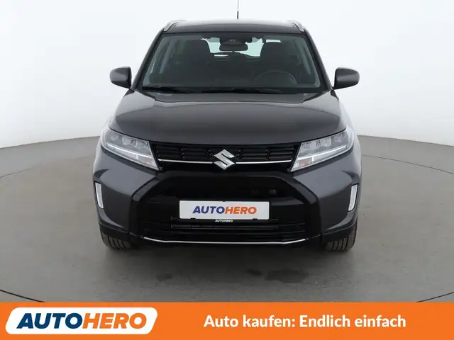 Suzuki Vitara view 9