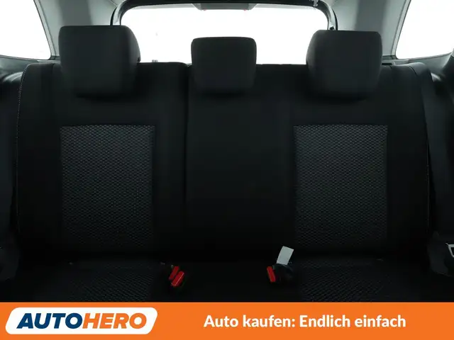 Suzuki Vitara view 15