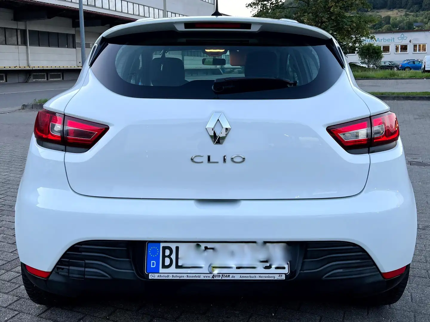 Renault Clio Top gepflegter Renault Clio | Navi  Klima Tempomat Weiß - 2