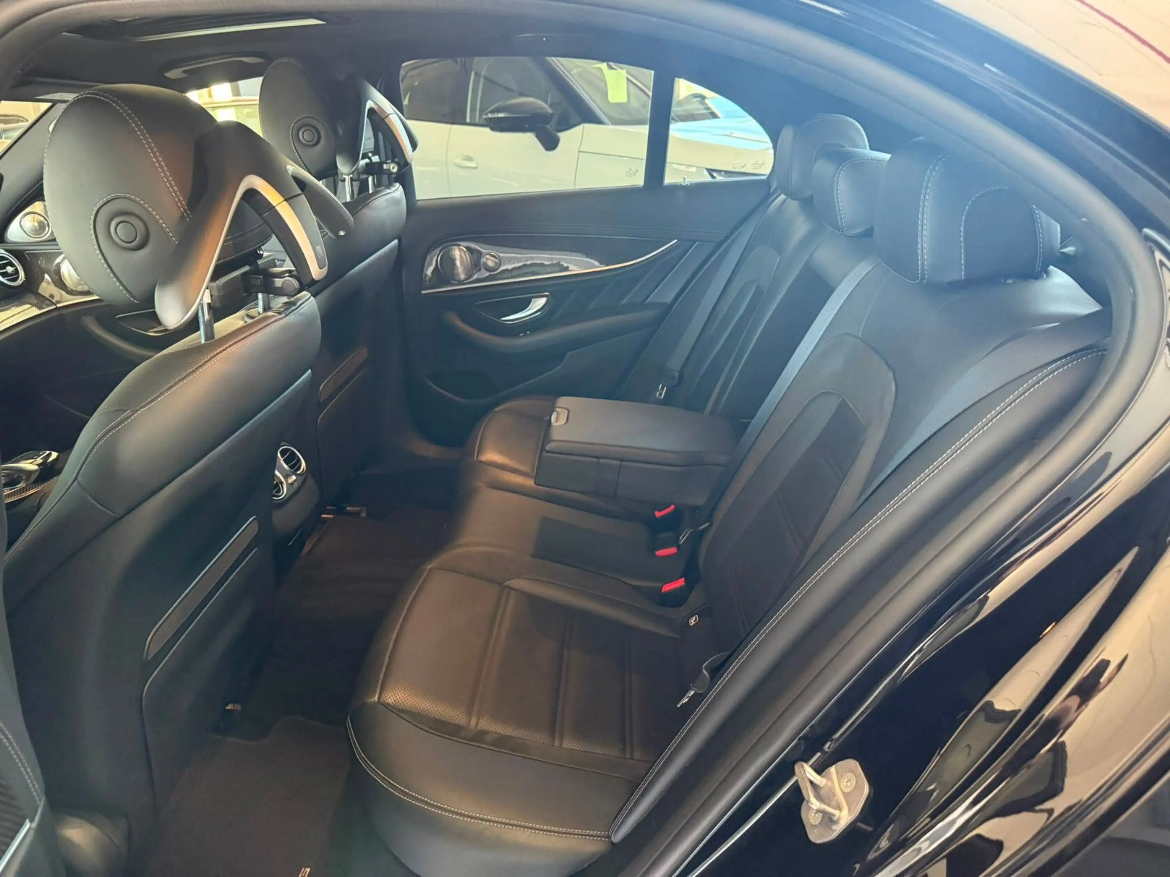 Mercedes-Benz E 43 AMG E Limousine 4Matic — photo 7