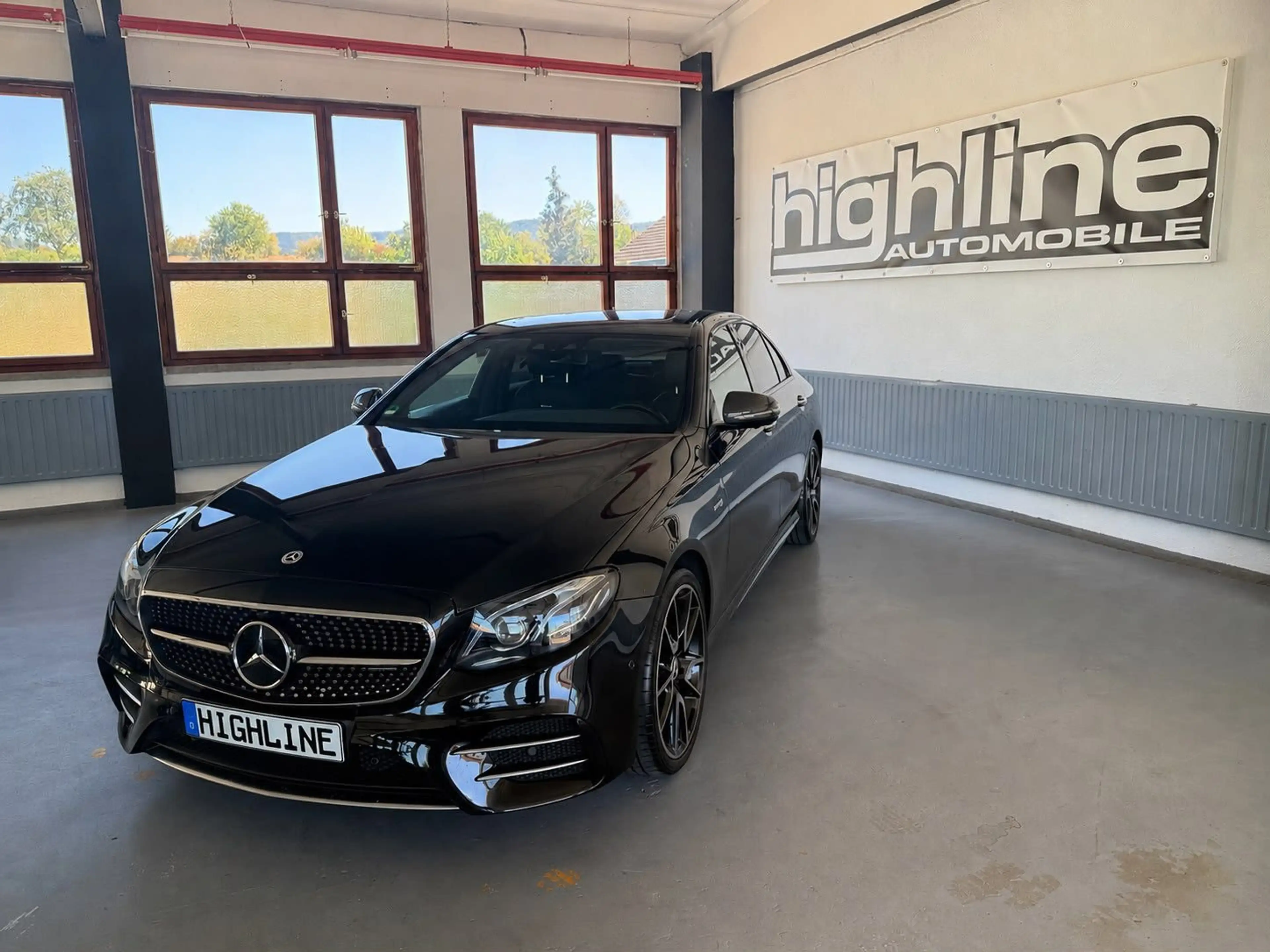 Mercedes-Benz E 43 AMG E Limousine 4Matic — photo 2