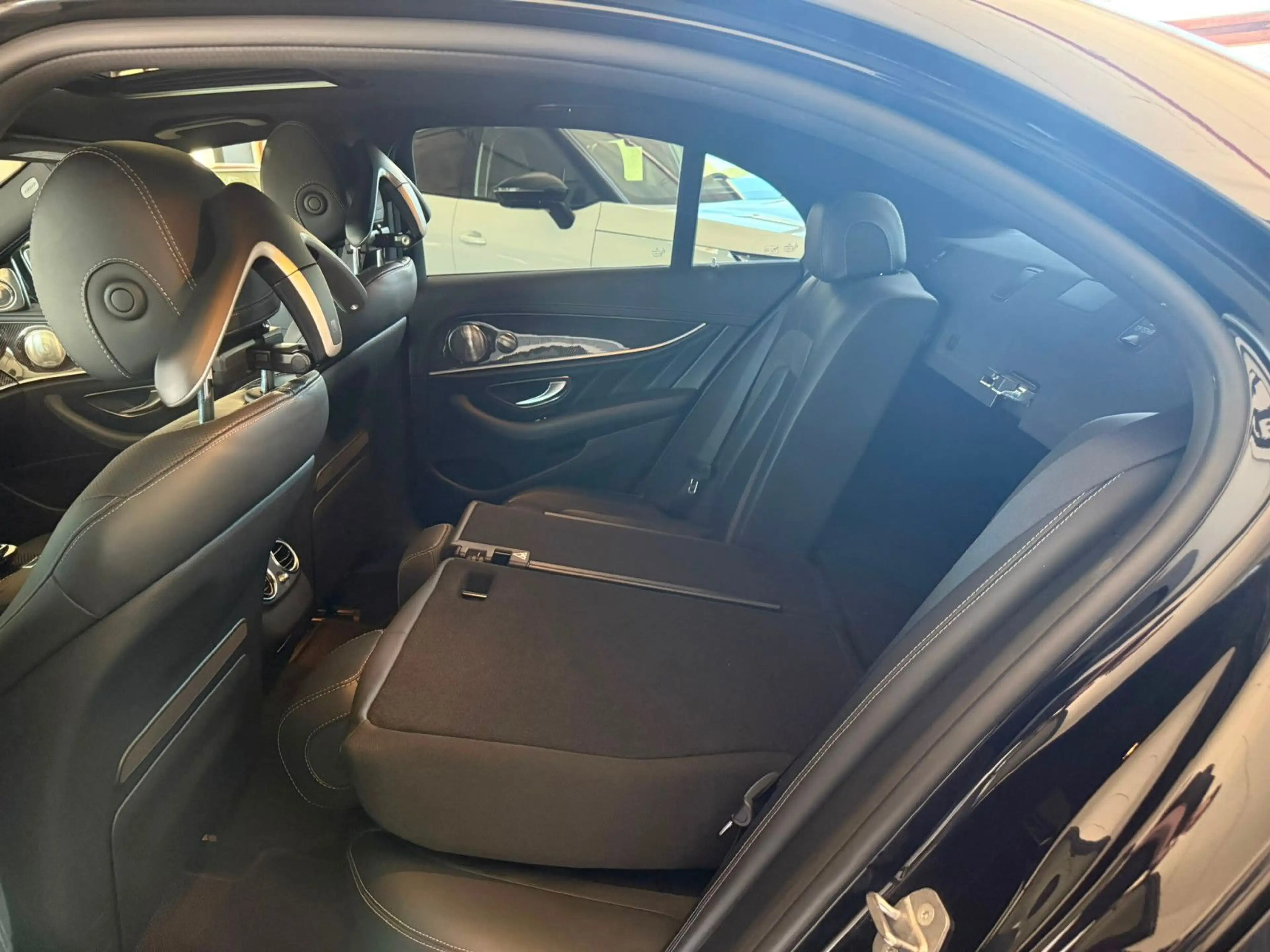 Mercedes-Benz E 43 AMG E Limousine 4Matic — photo 8
