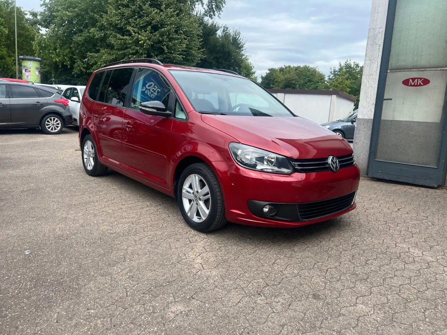 Volkswagen Touran 1.2 TSI Match BMT Navigation-Climatronic Rot - 1