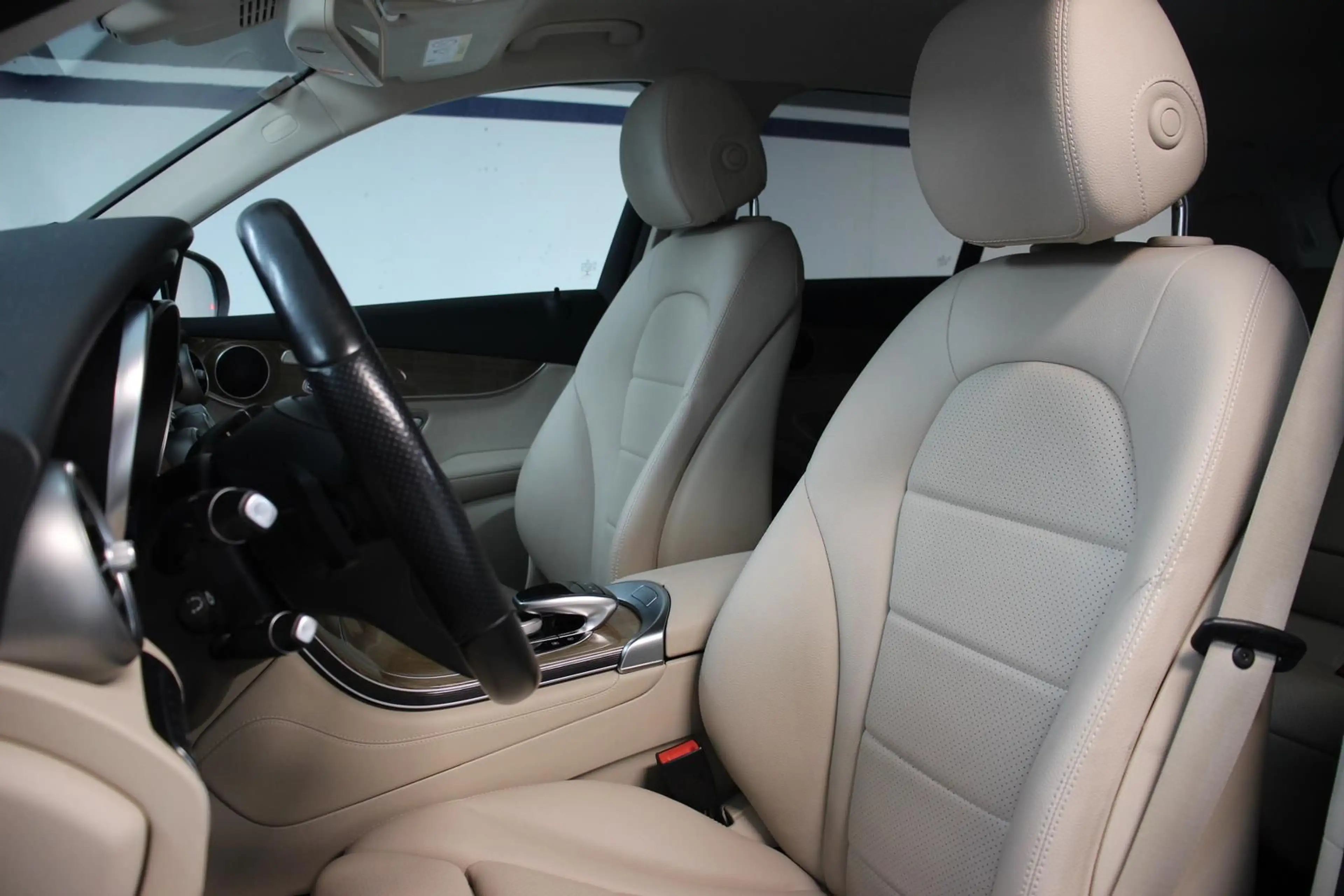 Mercedes-Benz GLC 350 CDI 4Matic KAMERA DISTRONIC NIGHT 1.HAND — photo 12