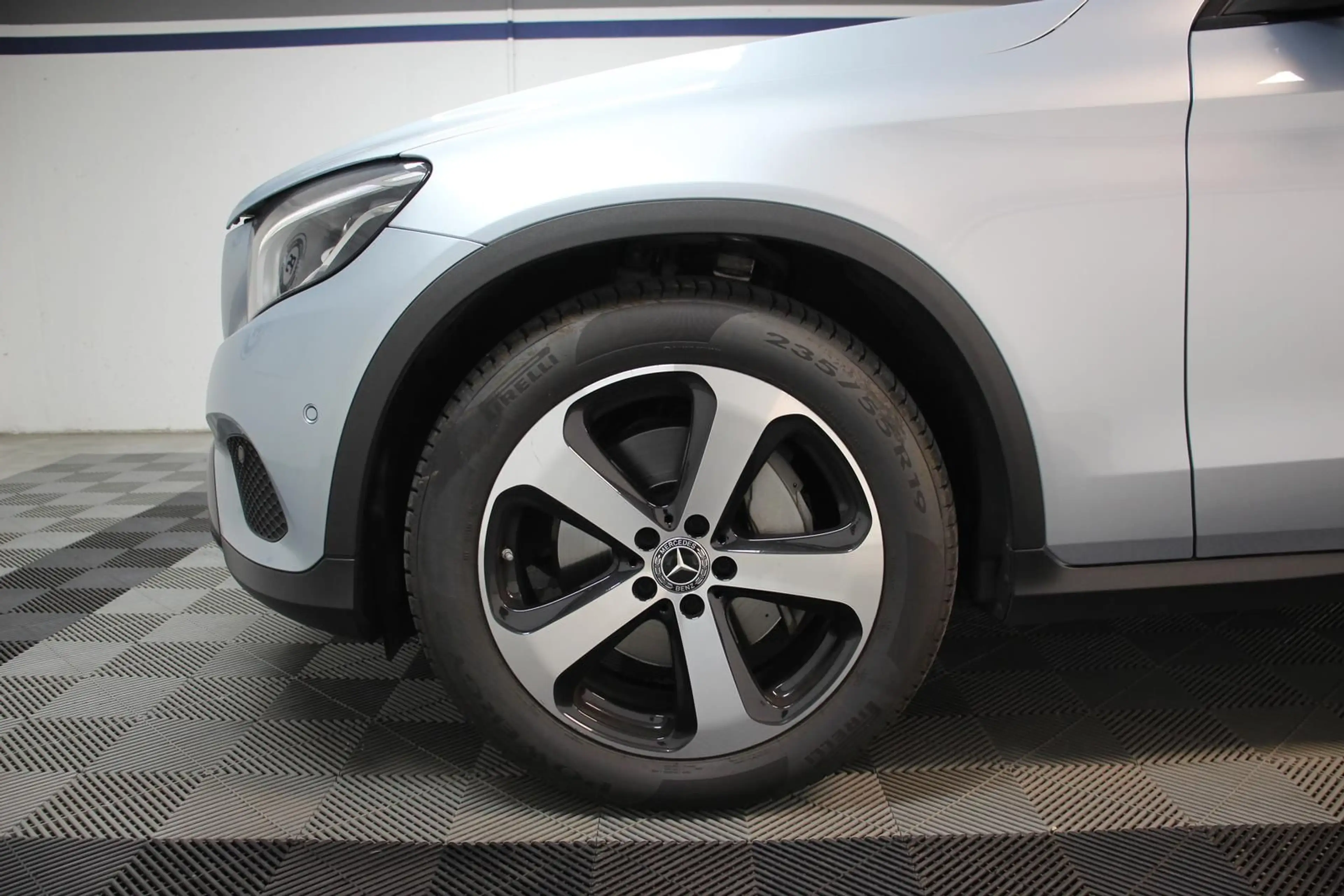 Mercedes-Benz GLC 350 CDI 4Matic KAMERA DISTRONIC NIGHT 1.HAND — photo 5