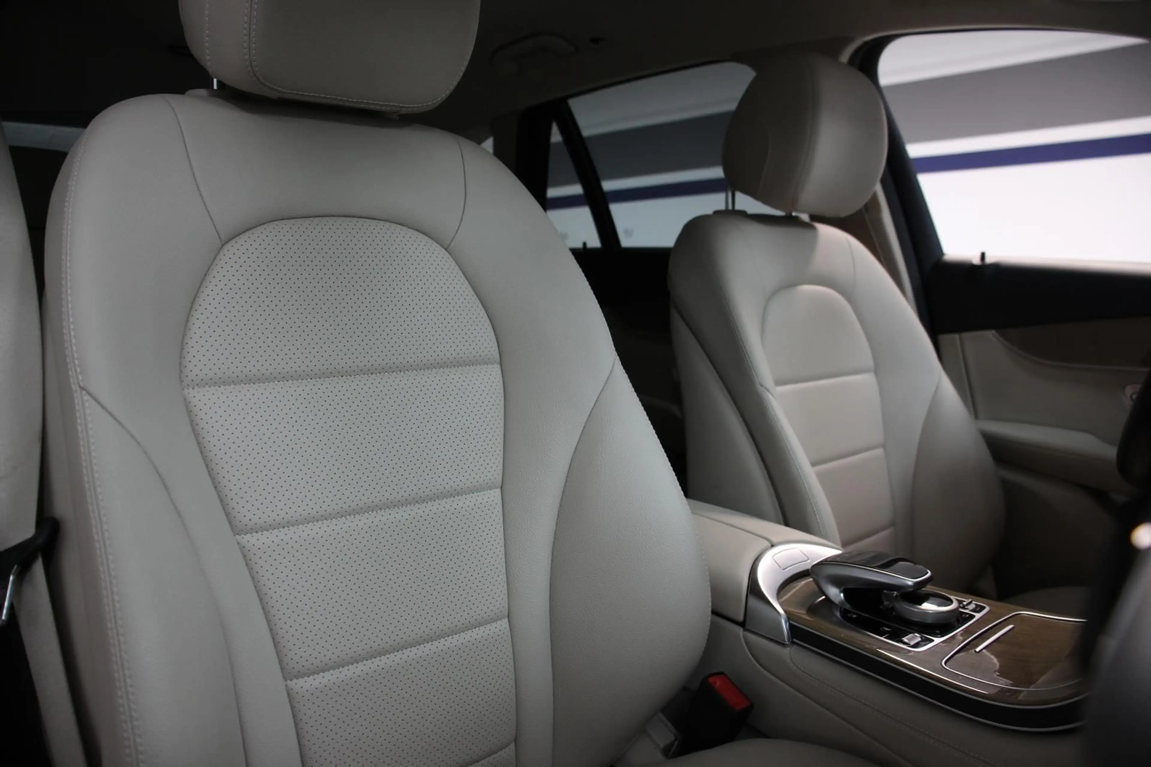 Mercedes-Benz GLC 350 CDI 4Matic KAMERA DISTRONIC NIGHT 1.HAND — photo 14