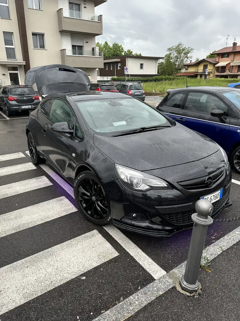 Opel Astra GTC 1.7 cdti ecotec Cosmo s&s 130cv Nero - 2