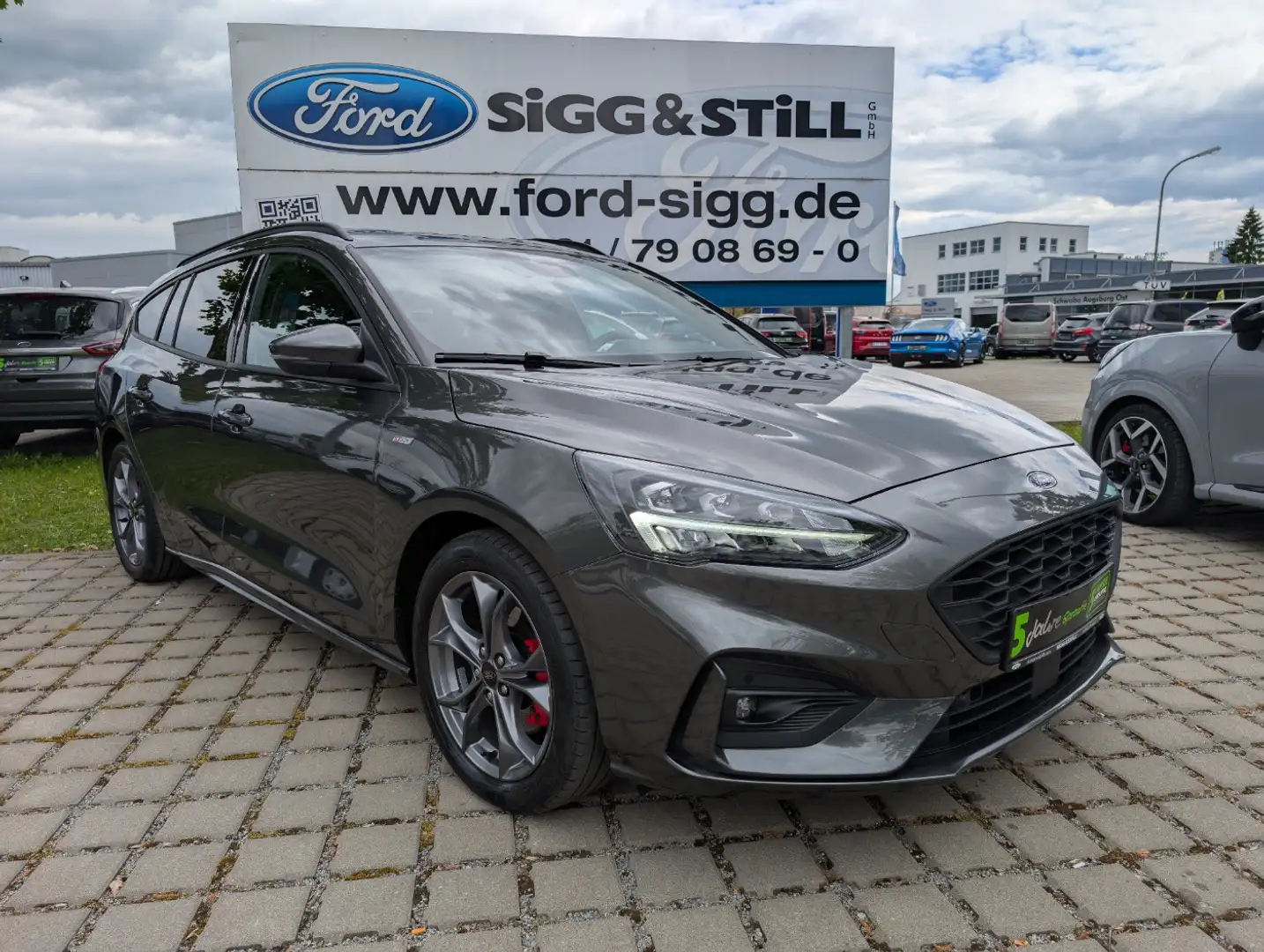 Ford Focus Turnier ST-Line LED*ACC*NAVI*B&O*SHZ*EL-KLAPPE Gri - 2