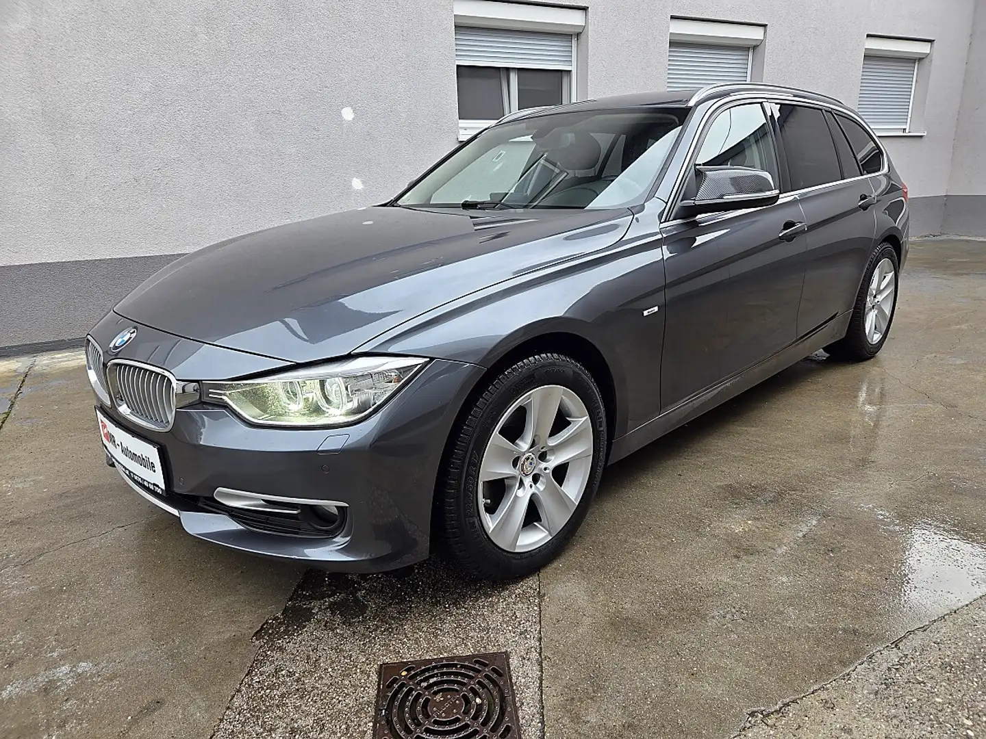 BMW 320 d Touring Österreich-Paket Aut. Grau - 2