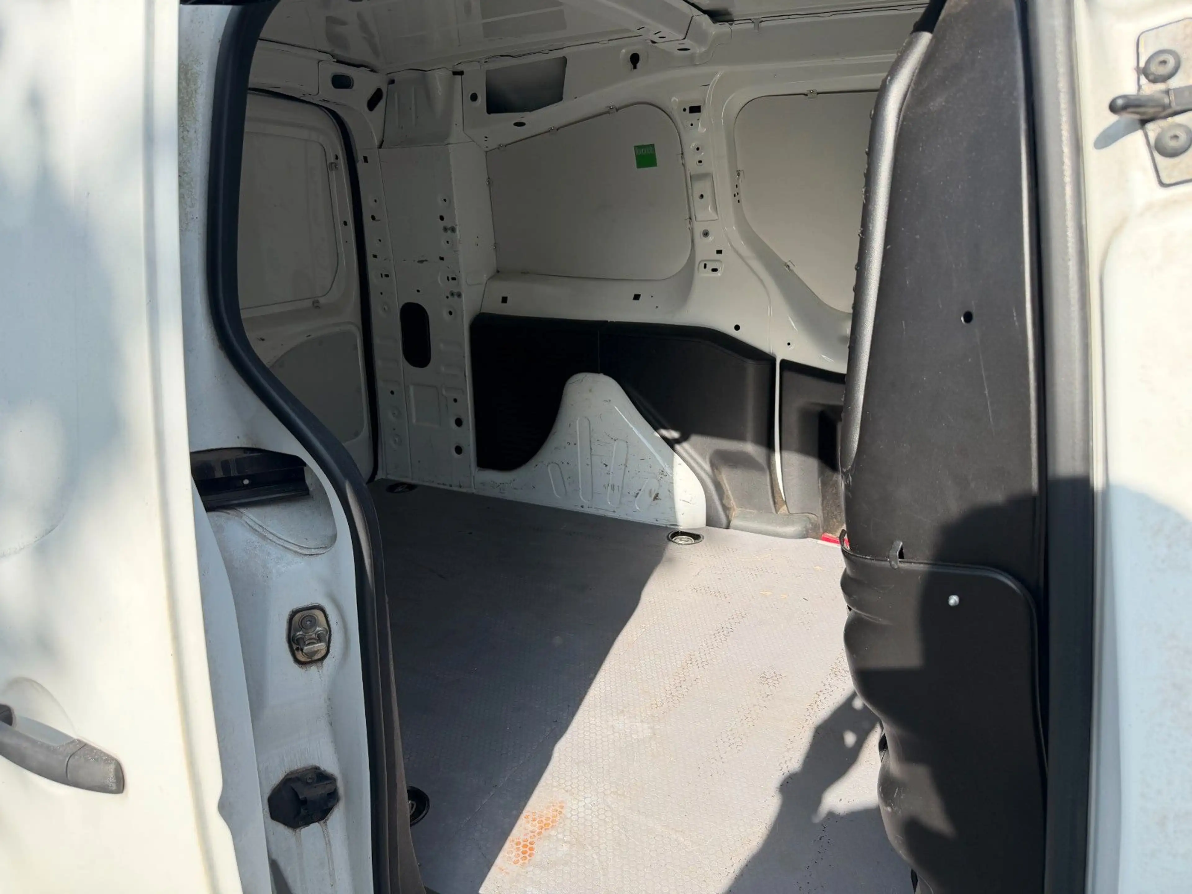 Peugeot Partner L2 Komfort Avantage / Komfort Plus Avant — photo 8