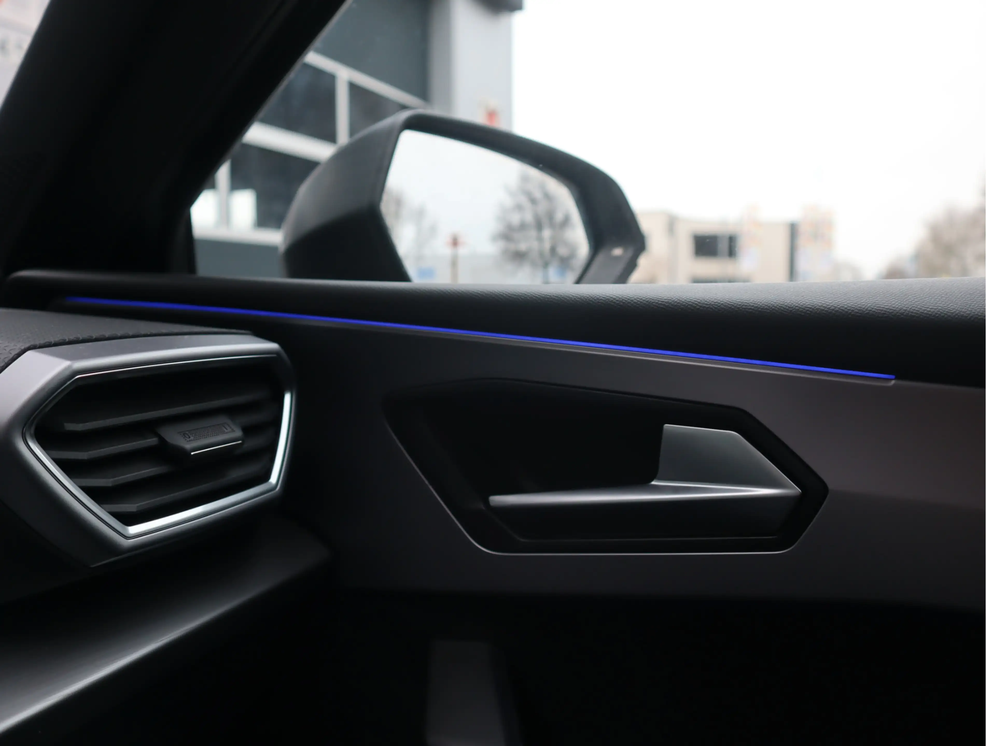 SEAT Leon e-Hybrid Sportstourer 1.4 TSI eHybrid PHEV FR Navi / Carpla — photo 40