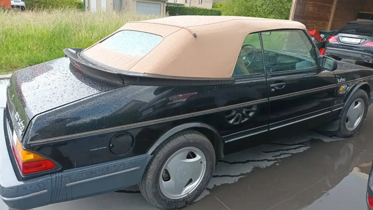 Saab 900, foto 4