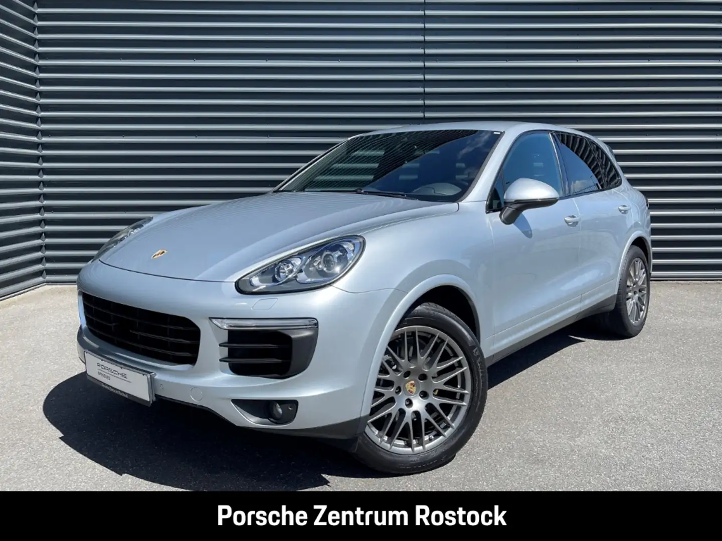 Porsche Cayenne Diesel Platinum Edition Rückfahrkamera Argent - 1