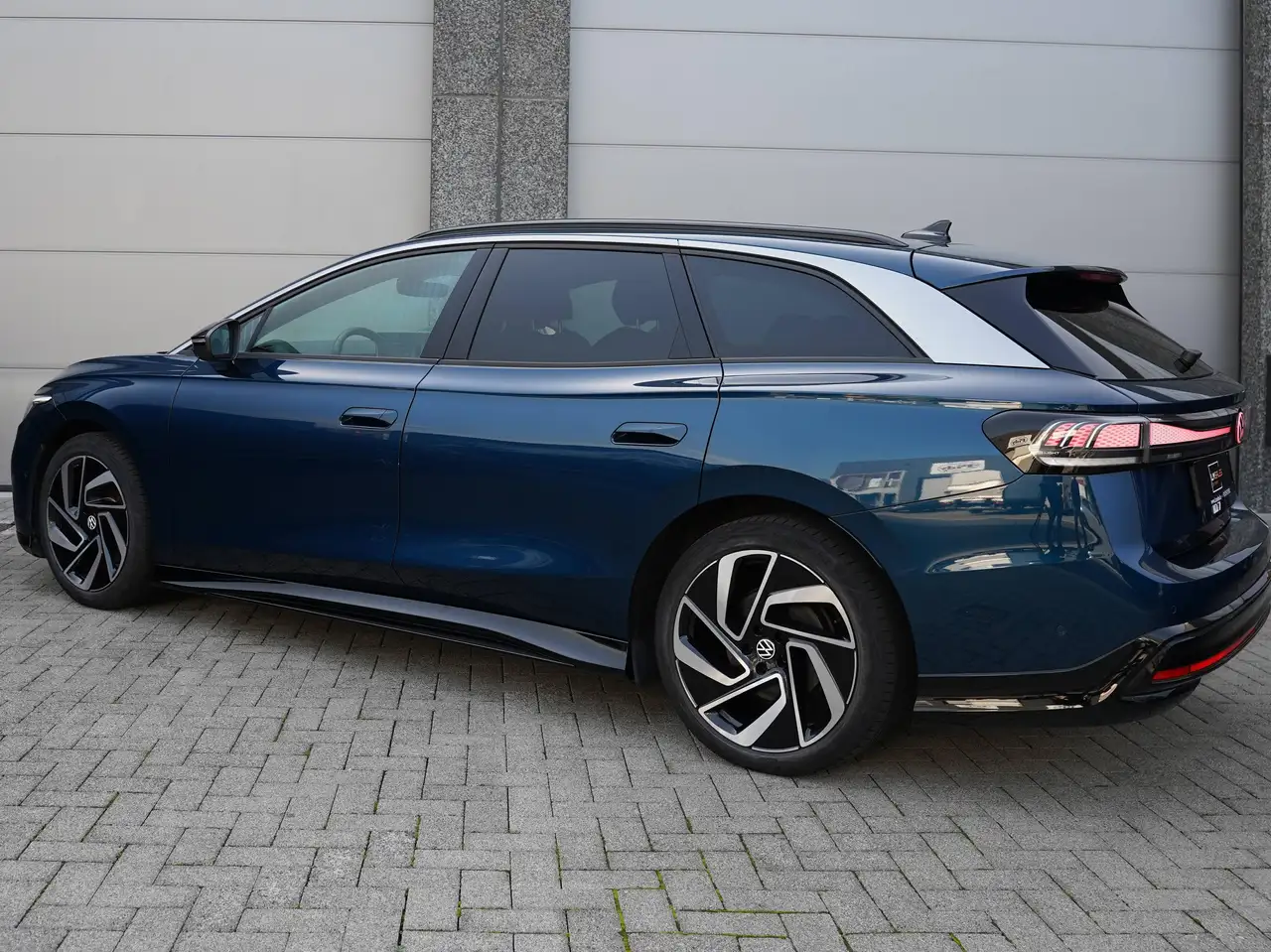 Volkswagen ID.7 Tourer Pro Business VERLENGDE FABRIEKSGARANTIE 07/2030 * HEAD-UP / TREKHAAK / MATRIX / EL., миниатюра 12